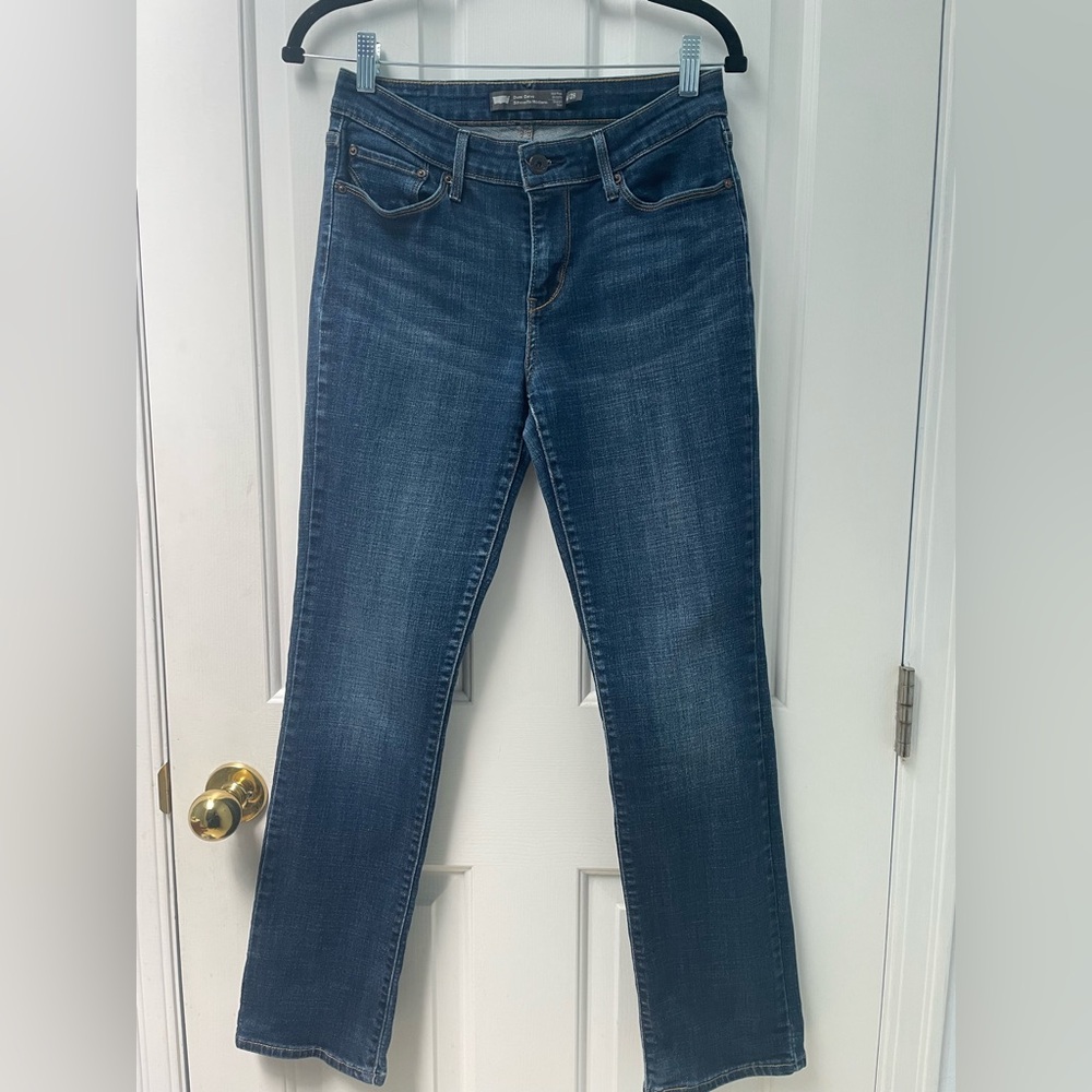 27”x 29” Levi's Women's Demi Curve Jeans
